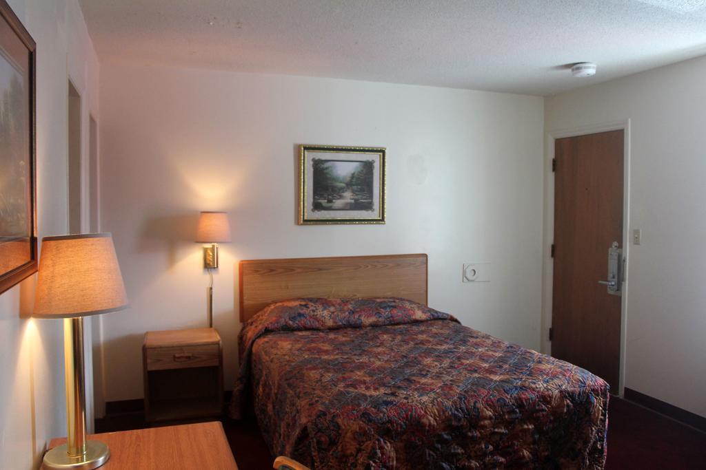 Super 7 Motel Columbia Zewnętrze zdjęcie